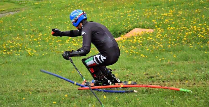 FISI FVG - Nicholas Anziutti e gli altri azzurri dello sci d'erba si allenano a Montecampione