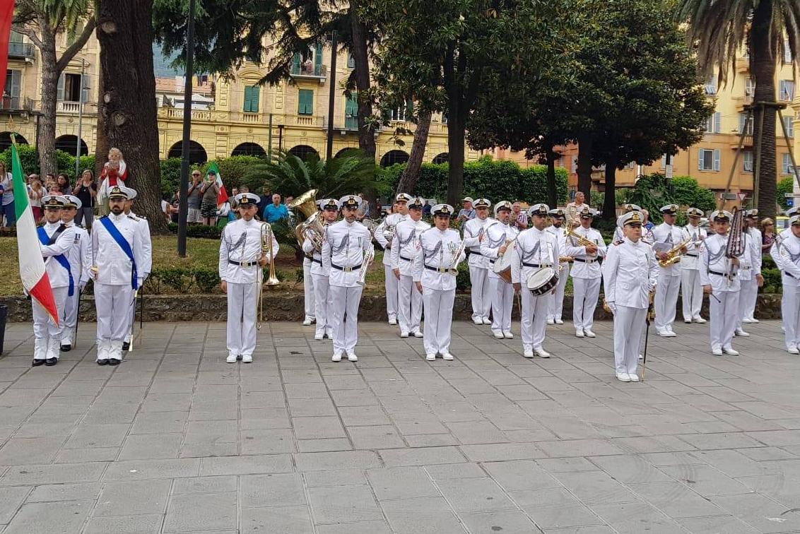 Giornale di Brescia - A Montecampione risuonano le note della Marina