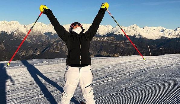 Sportfair - Sconfitto il tumore, superato un grave infortunio: Elena Fanchini torna sugli sci!
