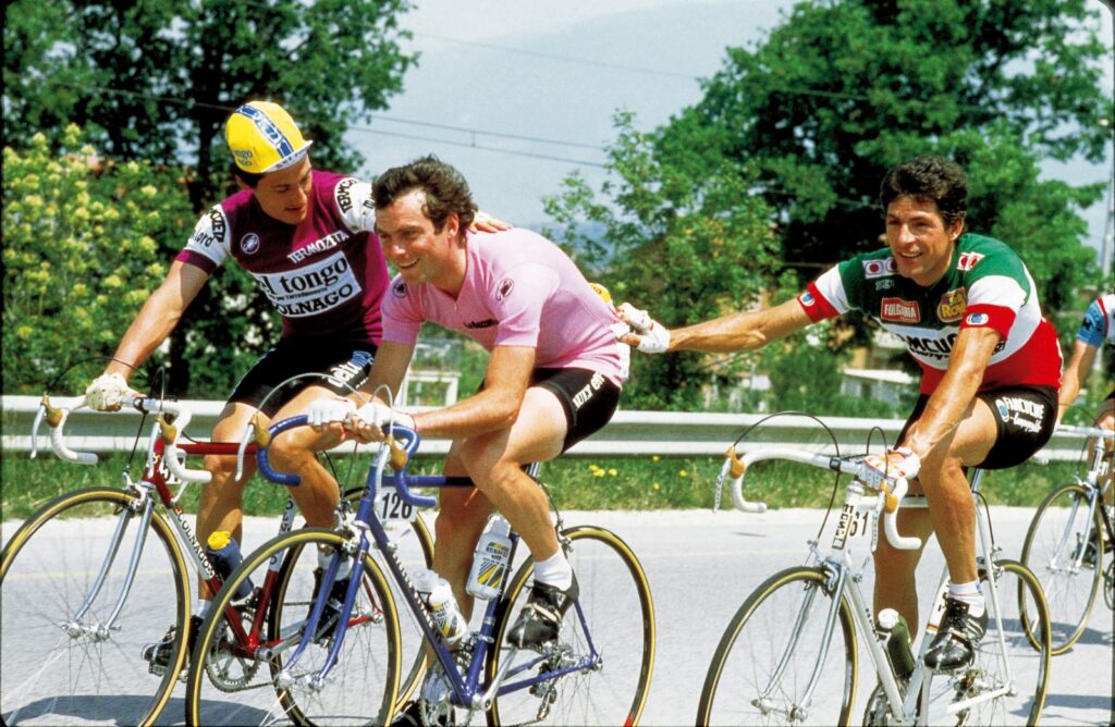 Bicisport - AMARCORD/35 Giro 1982, il "mostro" Hinault è solo contro tutti, ma soffre, reagisce e vince -